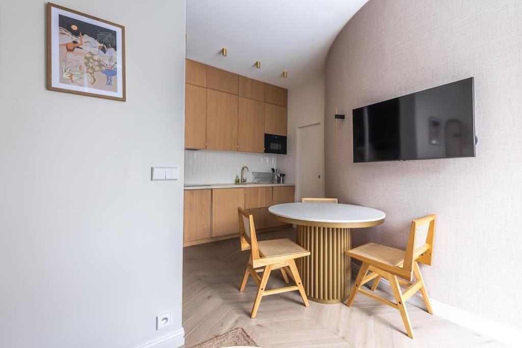 Elegant 4-Star Stay In Central Paris - Suite Apart Екстер'єр фото